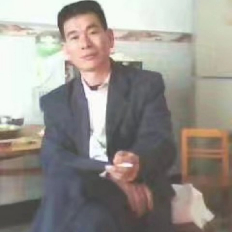 阳光照耀的第一张照片--来宾残疾人相亲网